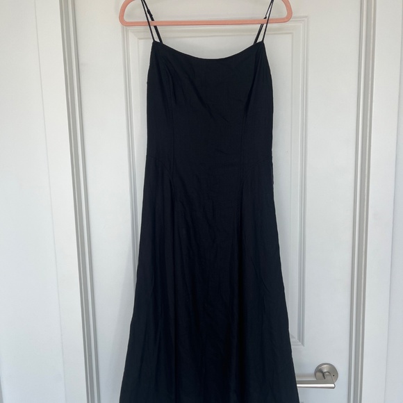 Aritzia Wilfred Finery Linen Midi Dress - Picture 4 of 8